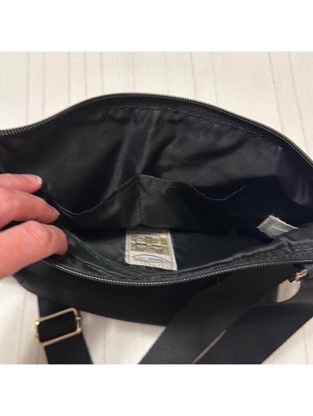 Bric's Milano Black Nylon Leather Trim Crossbody Bag 5-Pocket Zip Top Adjustable - Picture 6 of 7
